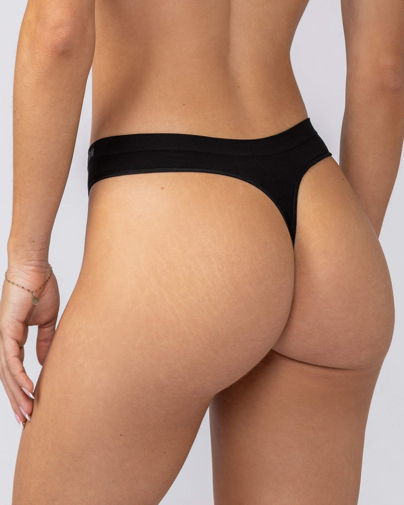 Seamless G-String - 1Pack - Black