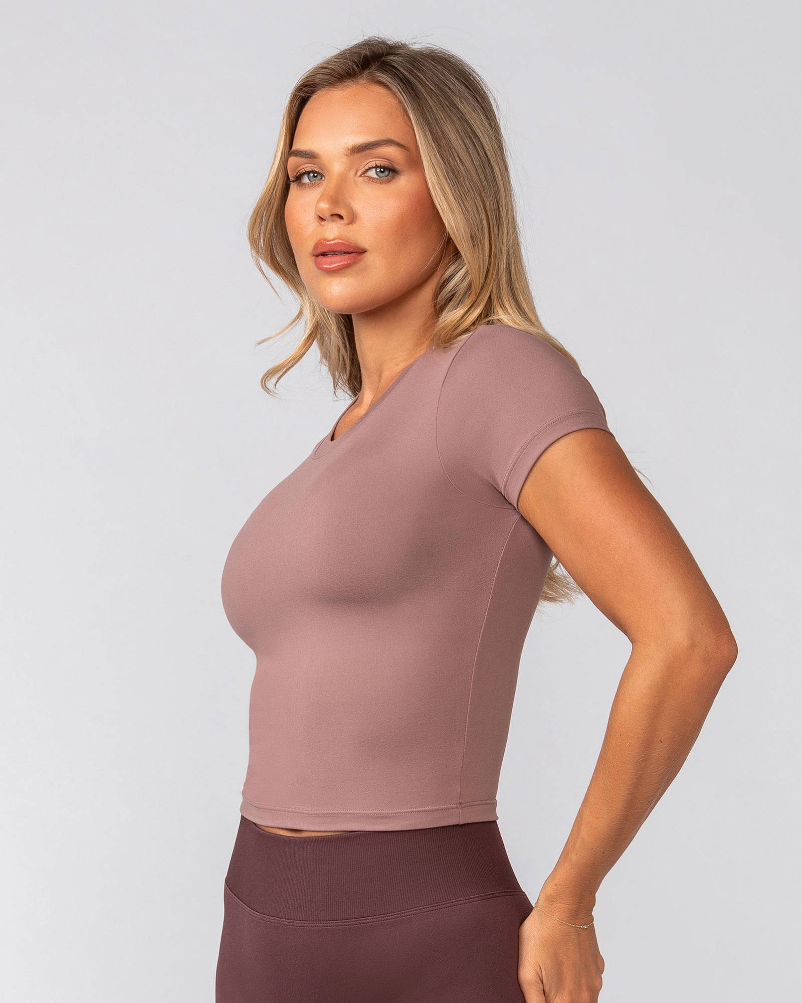 Essential Cropped Tee - Mocha Berry