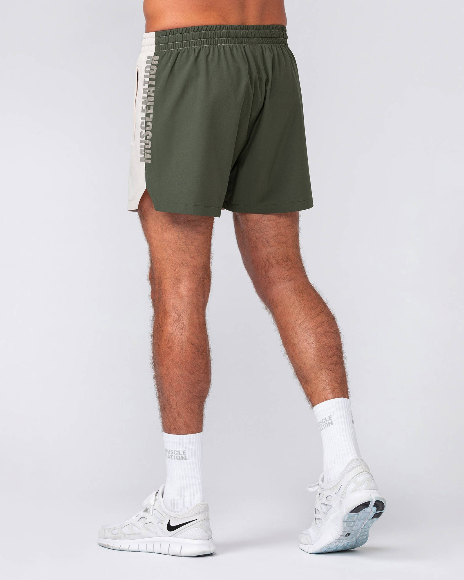 Stride 3.5" Shorts - Cream / Dark Khaki