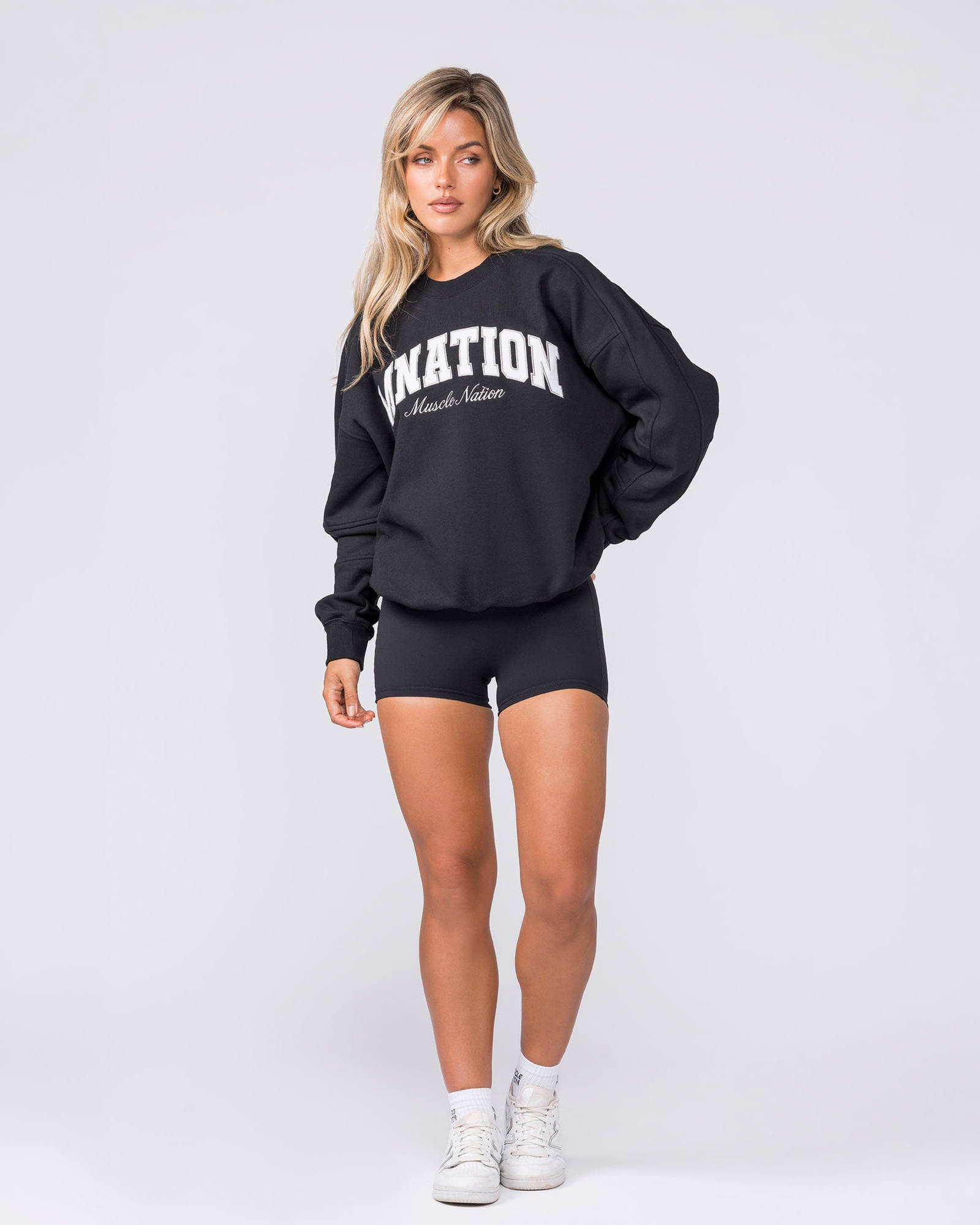 Studio Boxy Pullover - Black