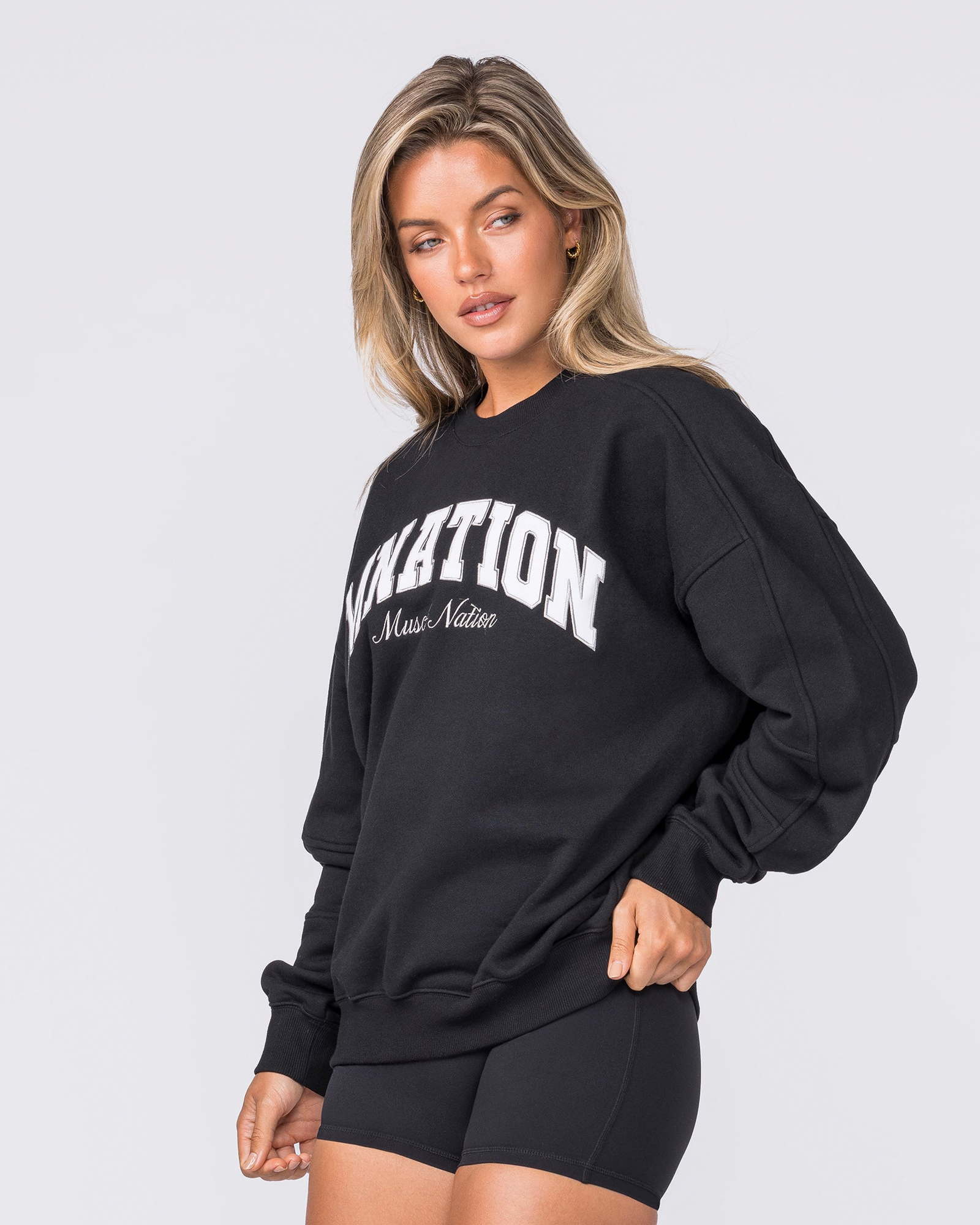 Studio Boxy Pullover - Black