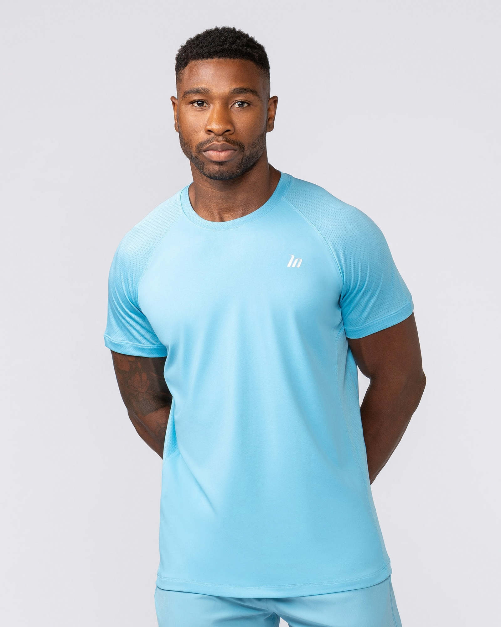 Ventilation Tee - Light Blue