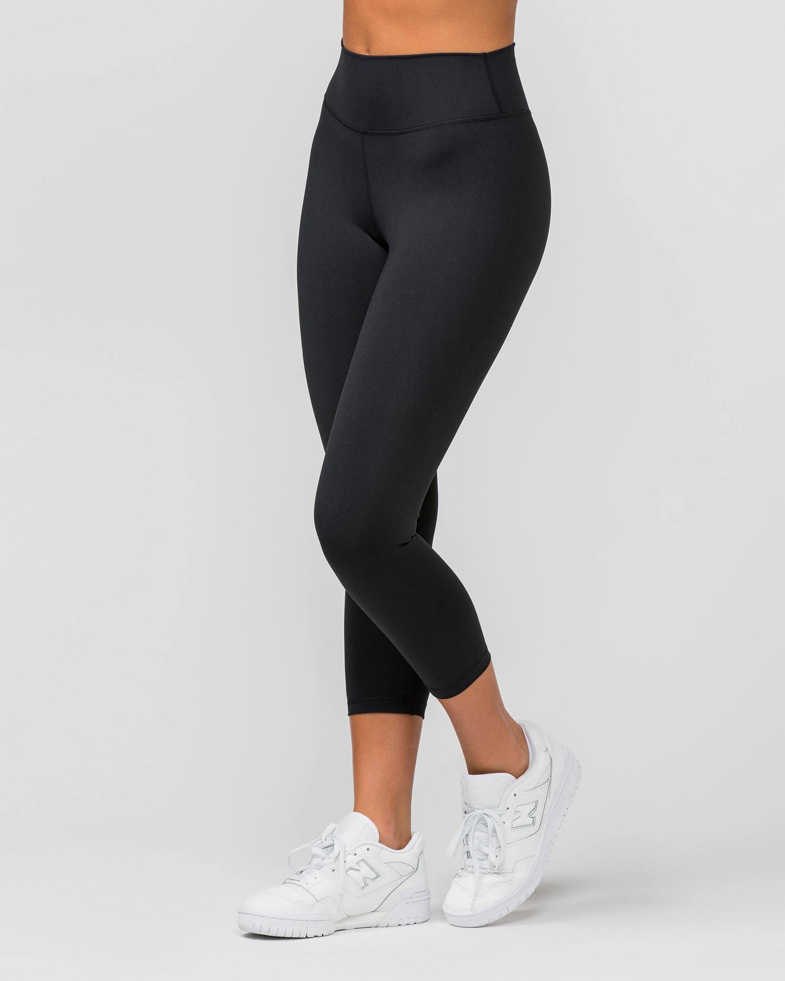Signature Scrunch 7/8 Leggings - Black