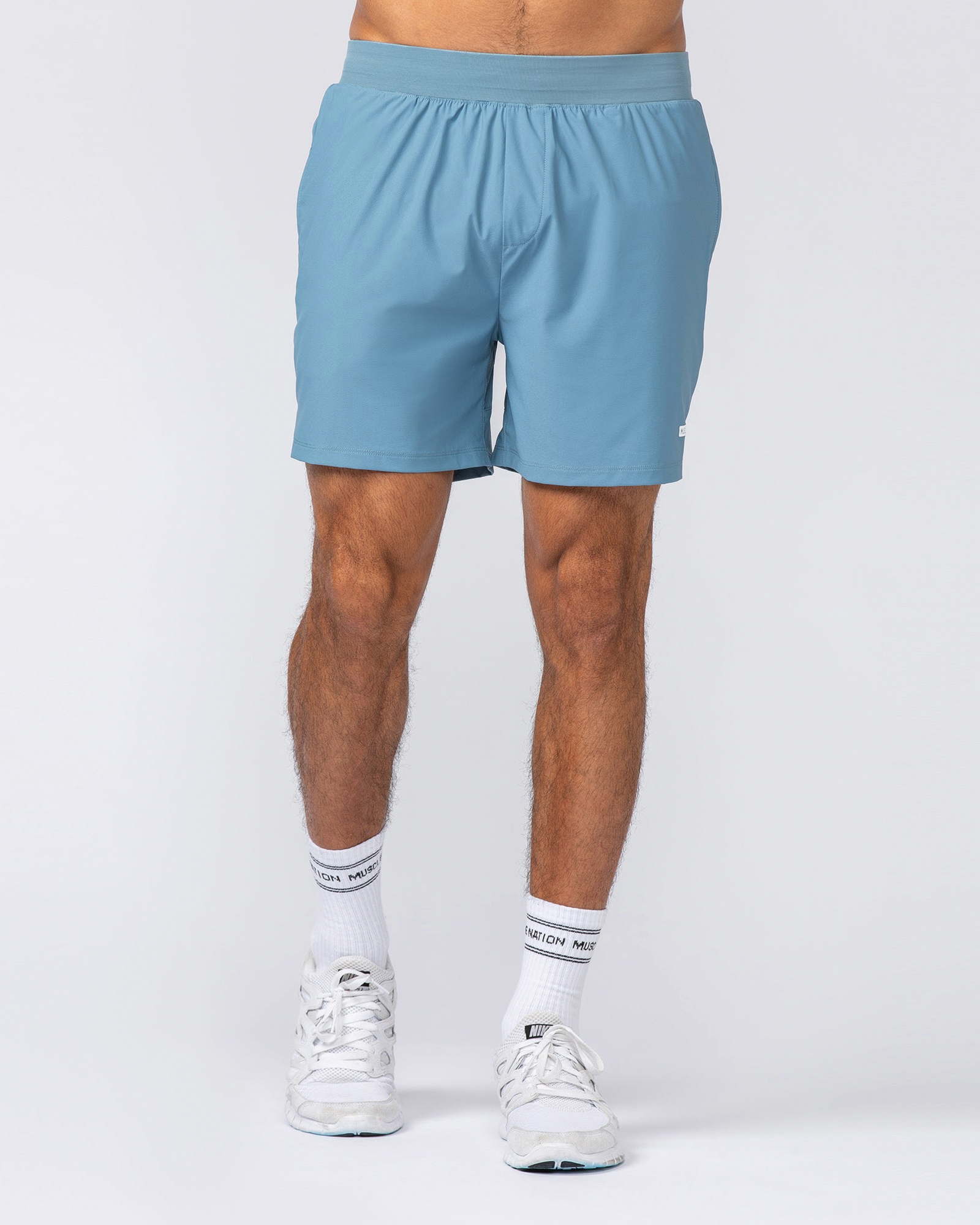 On Repeat Training 5" Shorts - Pale Thunder