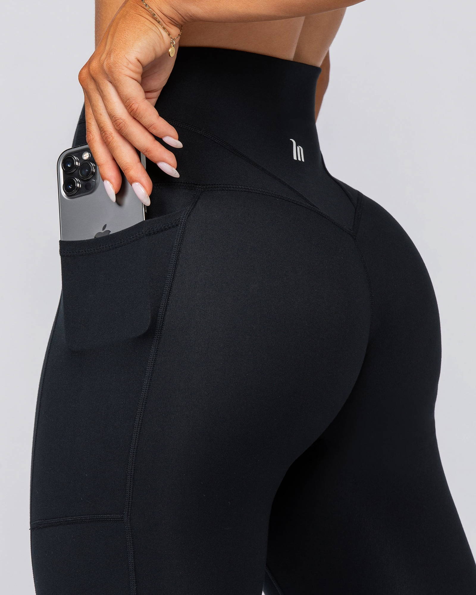 Unrivalled Everyday Pocket Ankle Leggings - Black
