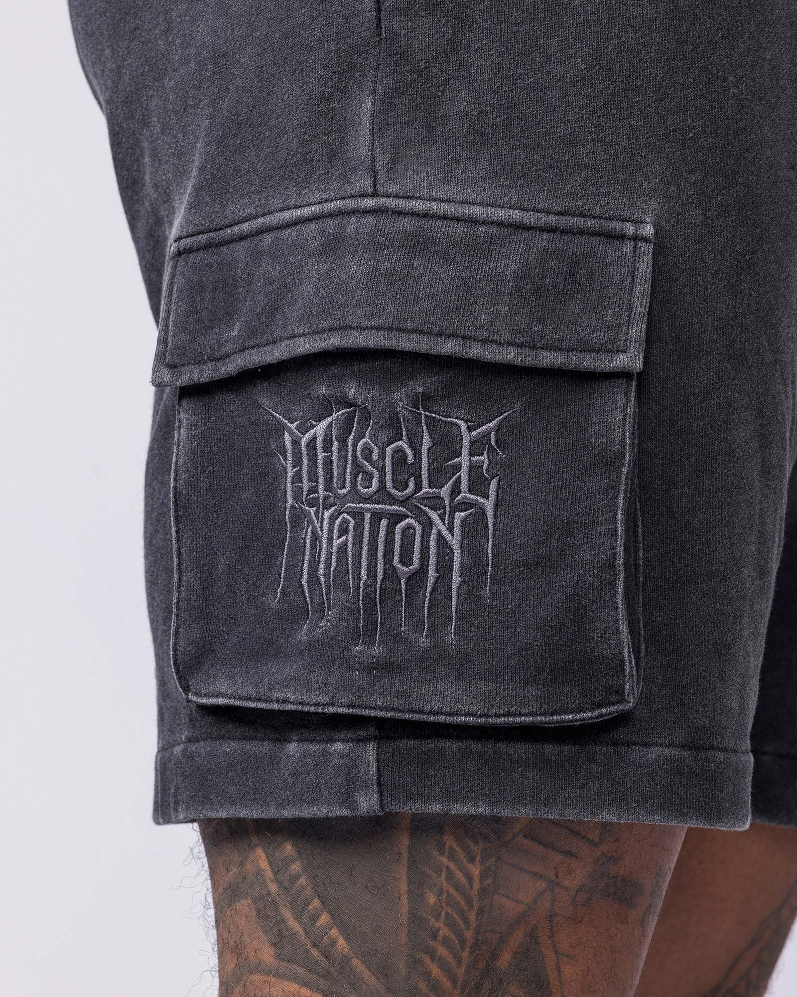 Weekender Vintage Cargo 5" Shorts - Washed Black