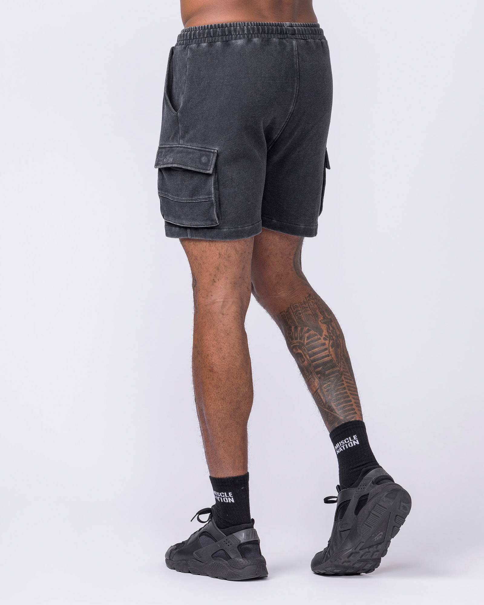 Weekender Vintage Cargo 5" Shorts - Washed Black