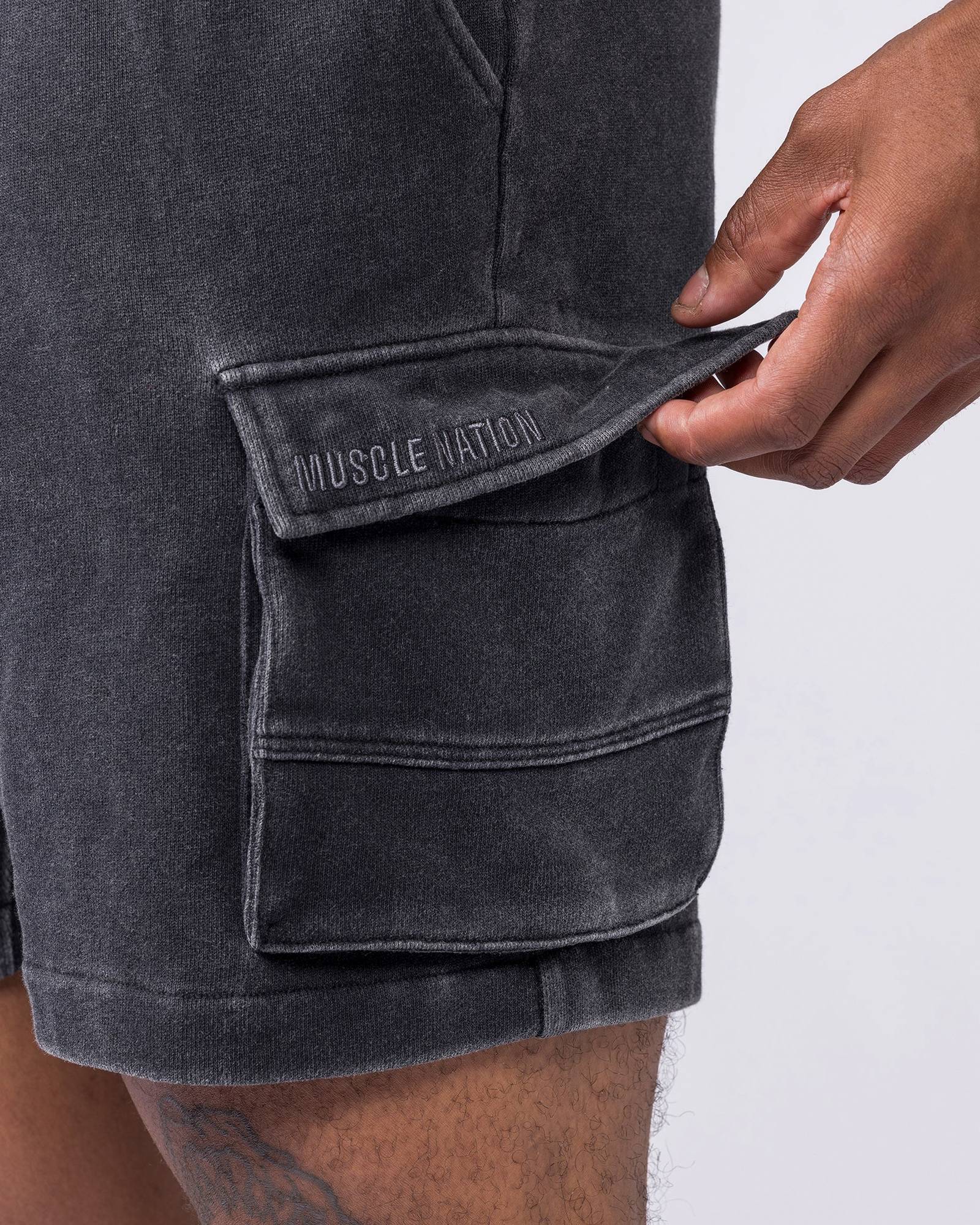 Weekender Vintage Cargo 5" Shorts - Washed Black