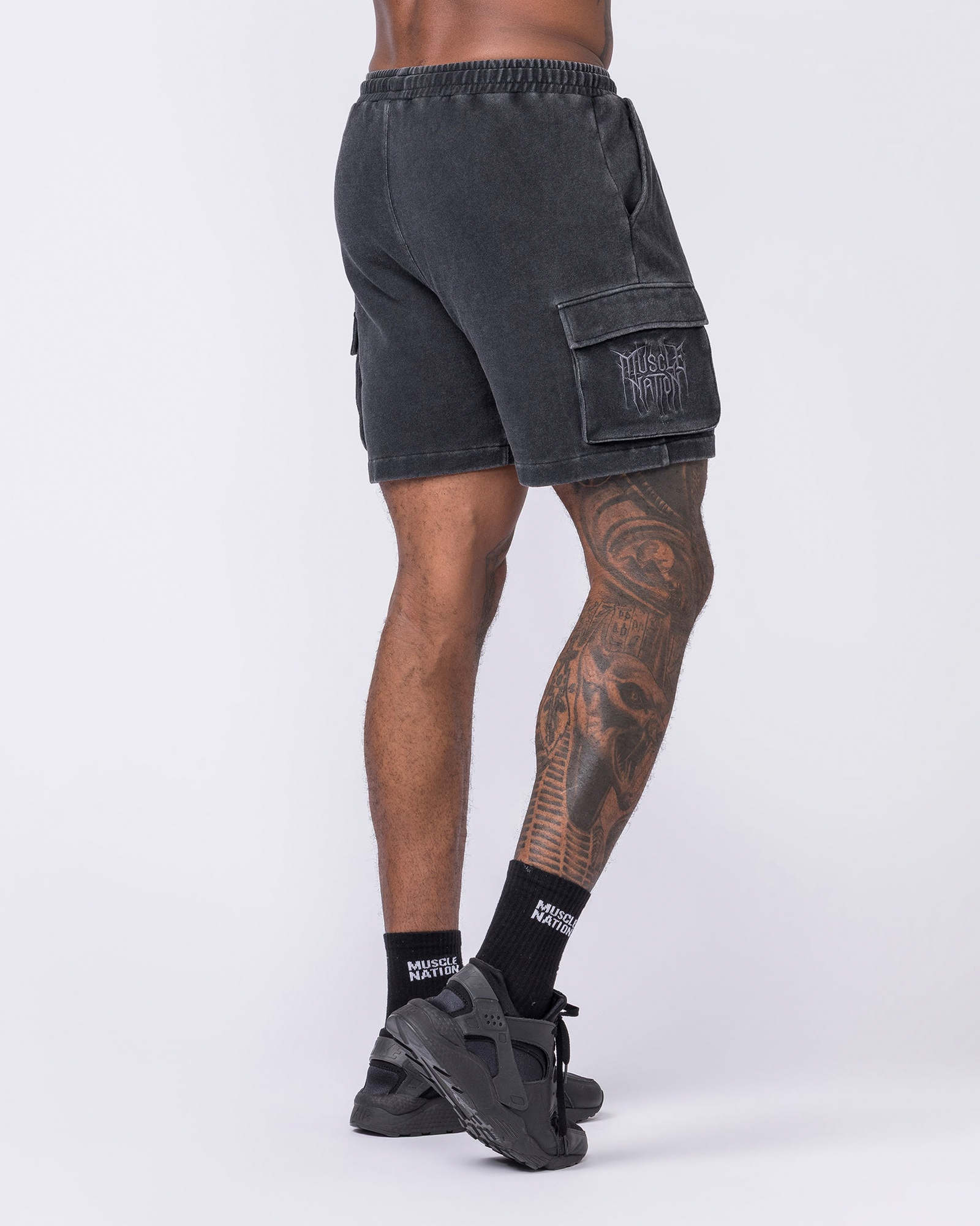 Weekender Vintage Cargo 5" Shorts - Washed Black