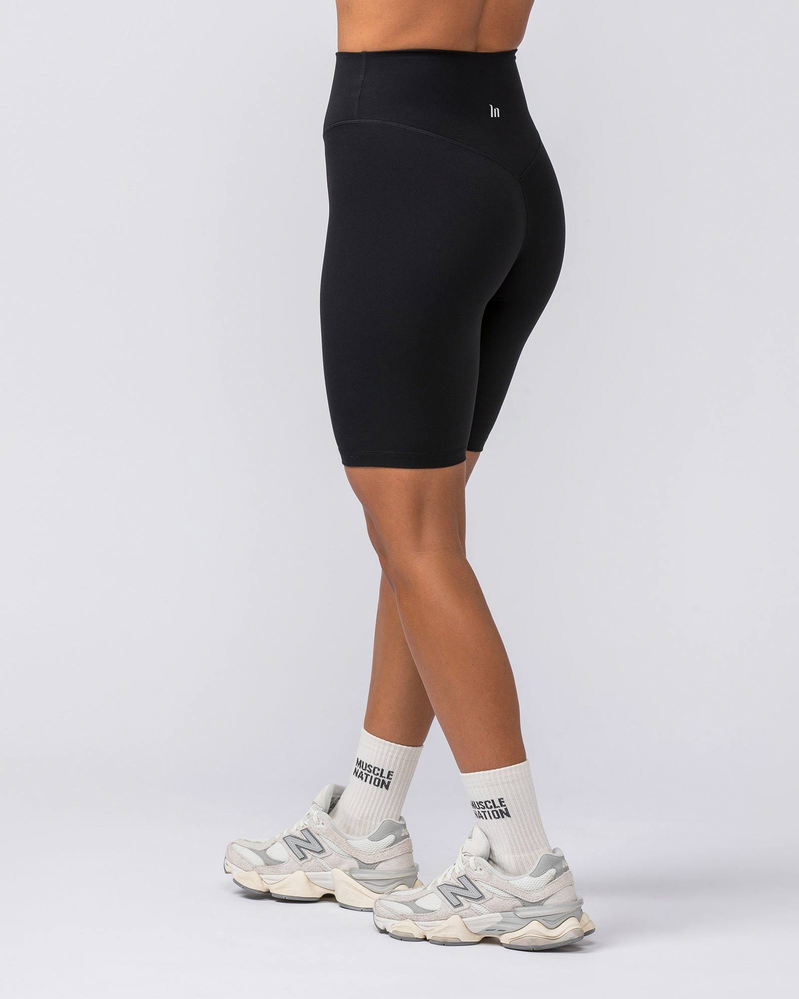 Ultra Aura Referee Shorts - Black