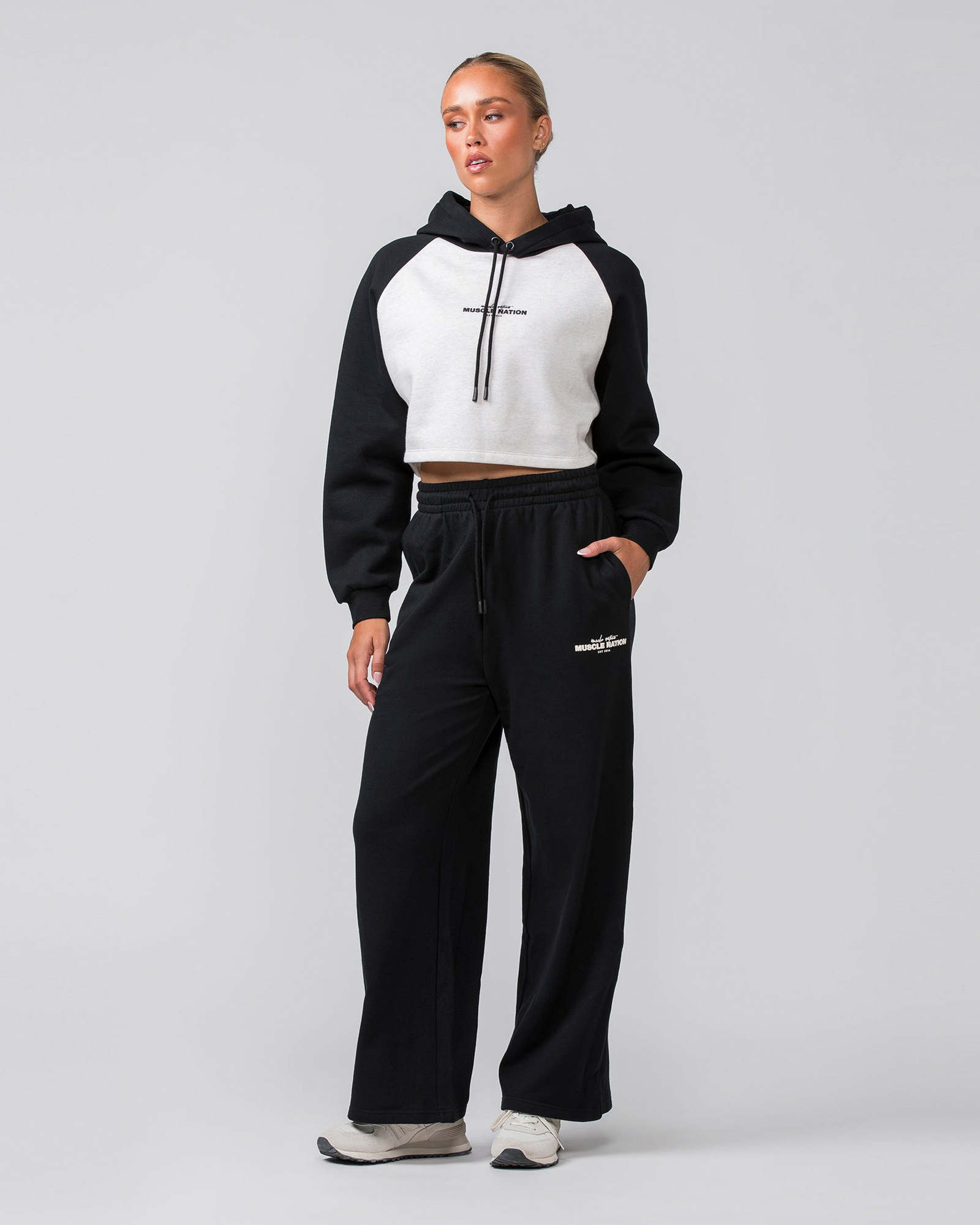 Timeless Cropped Hoodie - Black / Dew Marl
