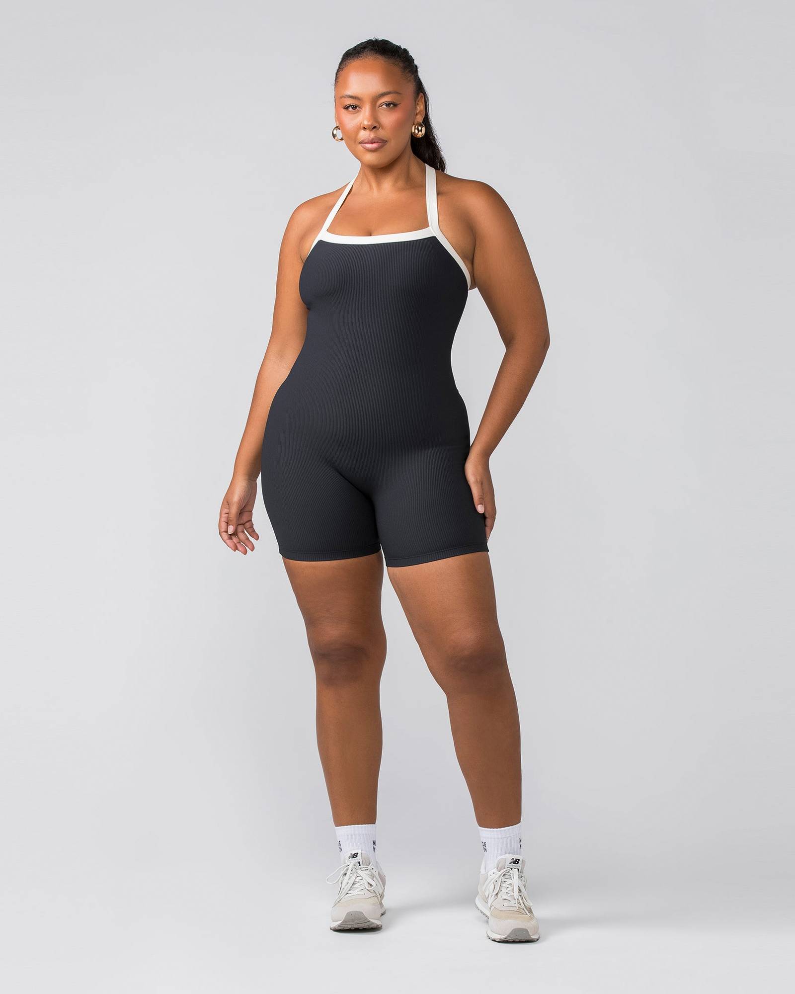 Adore One Piece - Black / Dew
