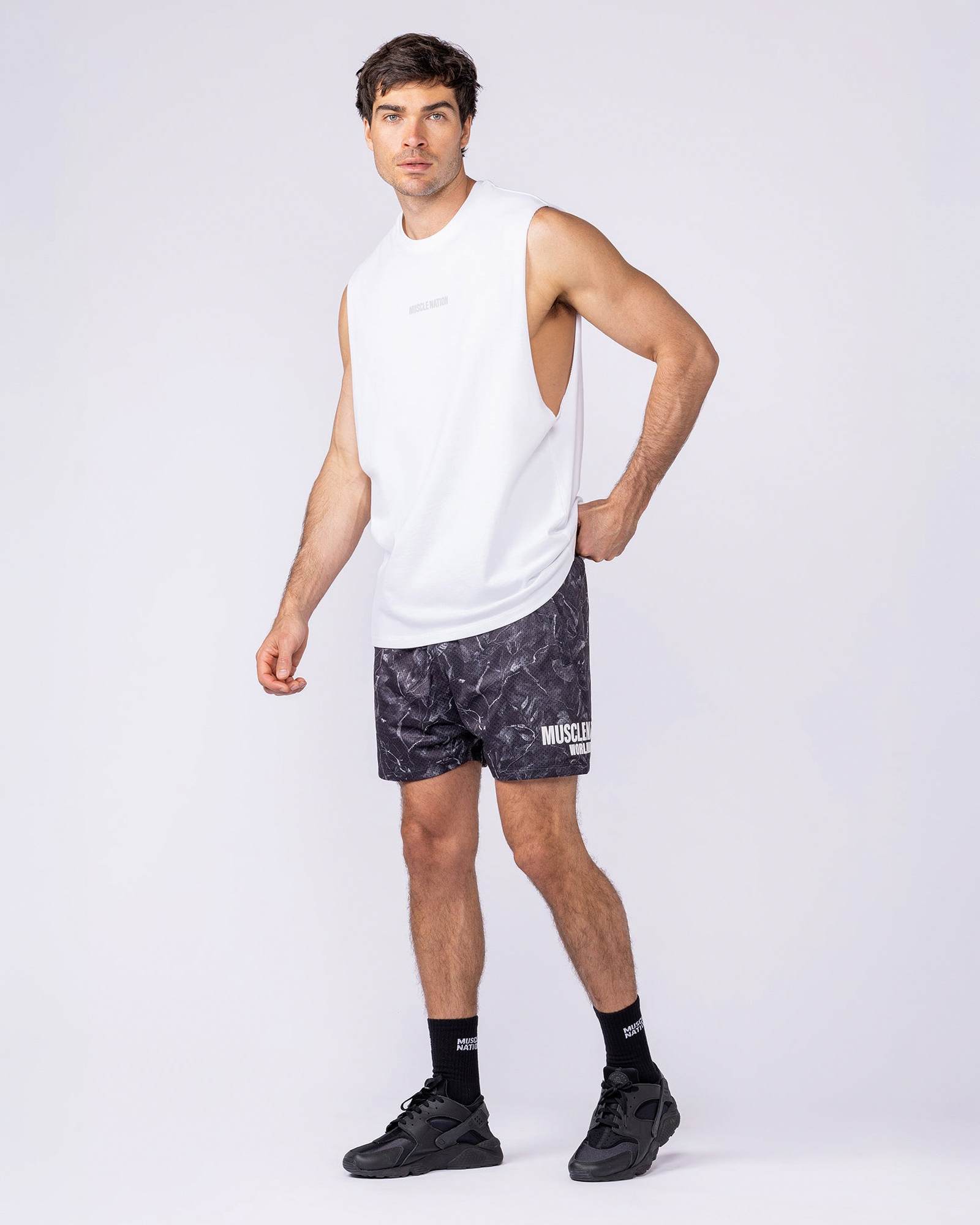 Worldwide Lay Up 3.5" Shorts - Tree Camo Monochrome