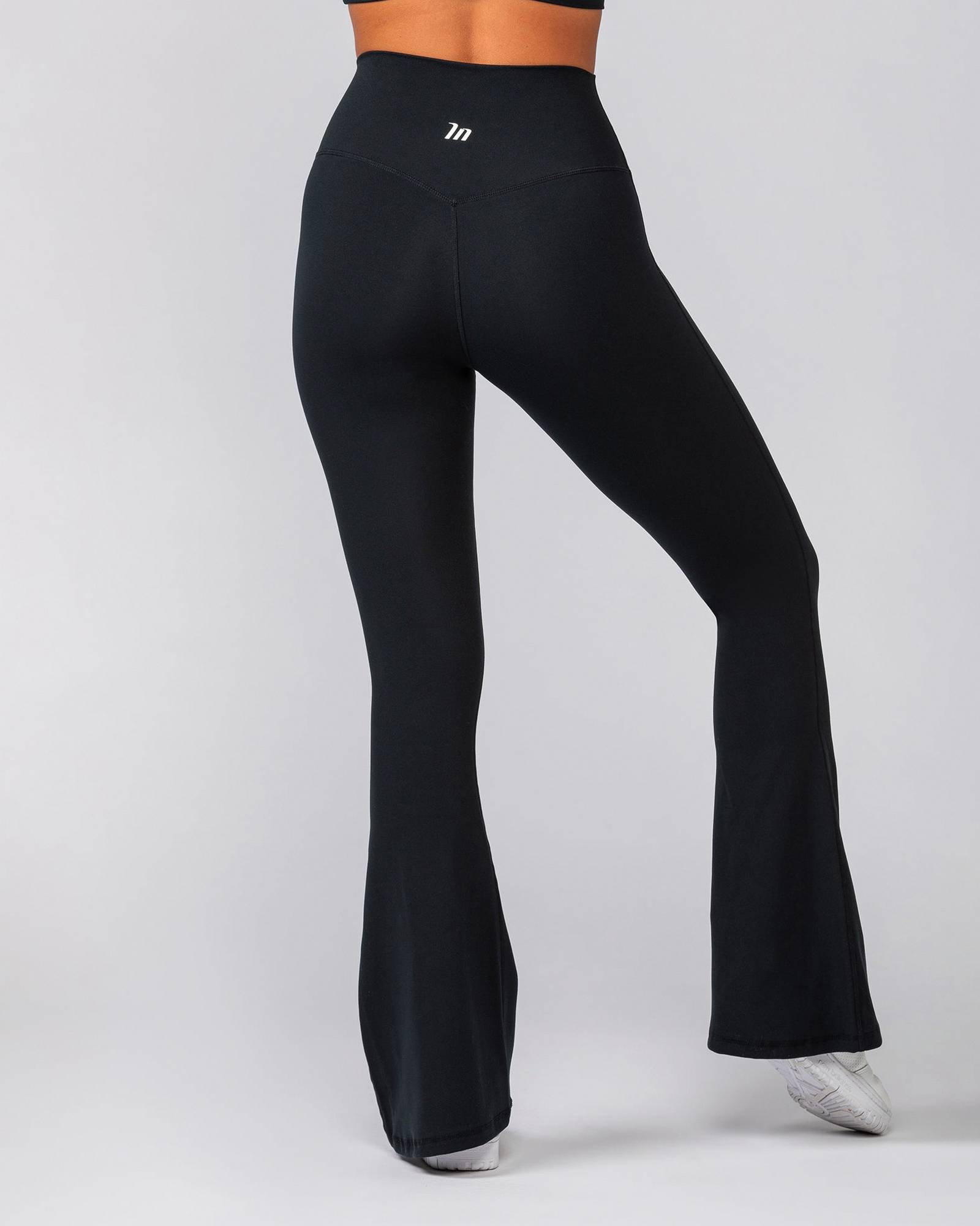Zero Rise Everyday Flare Leggings - Black